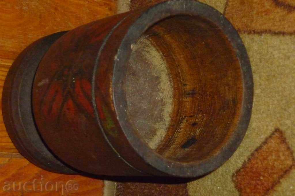 Old wooden mortar, mortar, chuck, wooden, crank, bucket - 5 Old wooden mortar, mortar, chuck, wooden, crank, bucket - 5