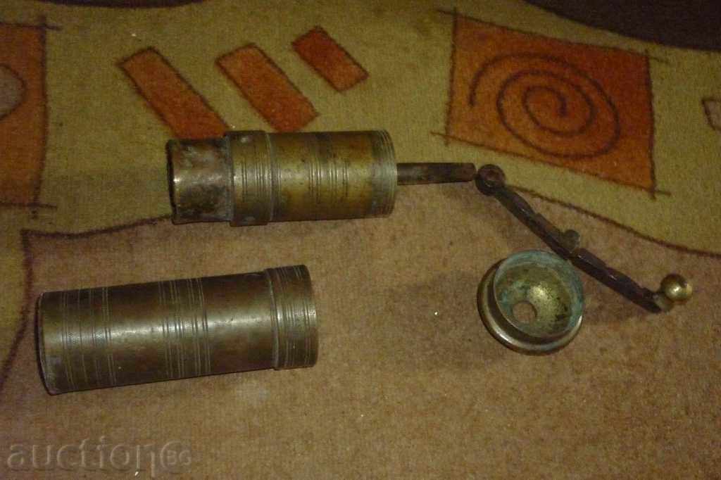 Old Ottoman spice mill, mill with price 60.00 BGN | € 30.68 Old Ottoman spice mill, mill with price 60.00 BGN | € 30.68
