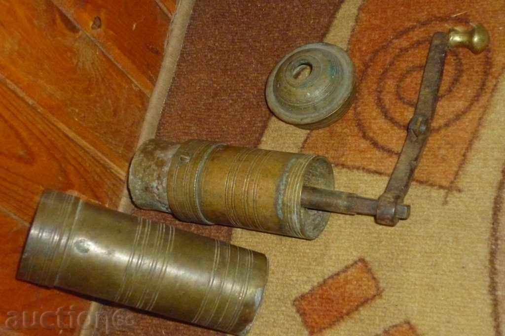 Old Ottoman spice mill, mill - 5 Old Ottoman spice mill, mill - 5