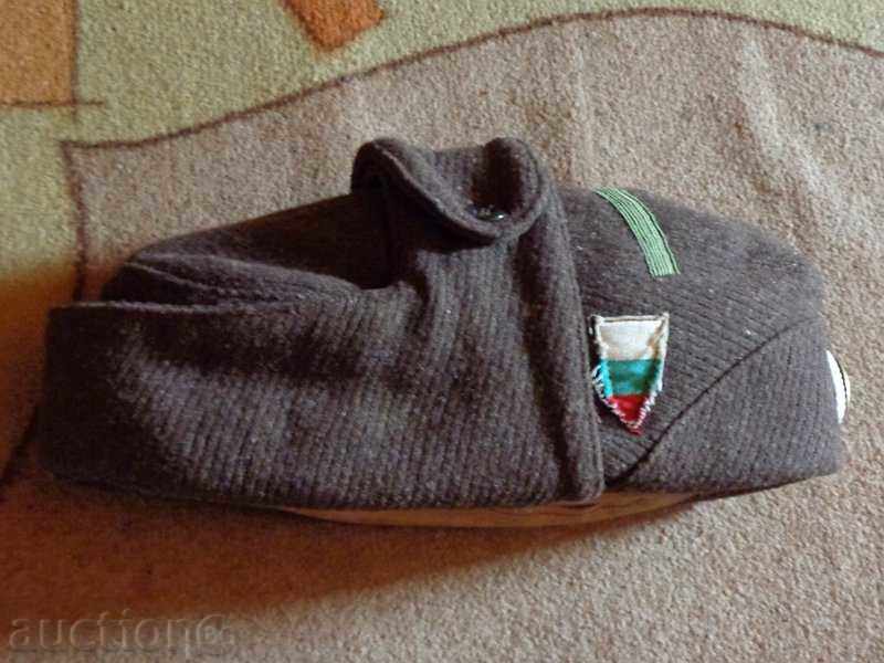 Field cockpit officer, cap, uniform with price 20.00 BGN | € 10.23 Field cockpit officer, cap, uniform with price 20.00 BGN | € 10.23