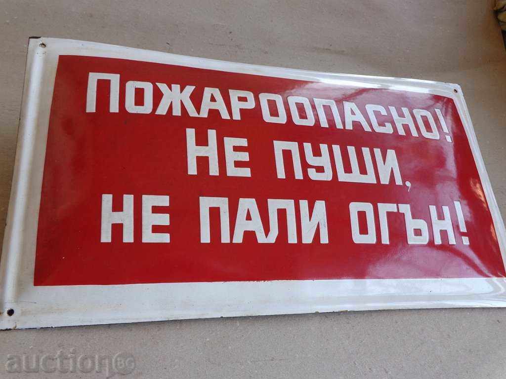 Livrarea placă emailată socialistă, placa