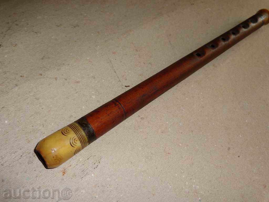 Ancient kaval, duddy late 19th century with price 119.00 BGN | € 60.84 Ancient kaval, duddy late 19th century with price 119.00 BGN | € 60.84