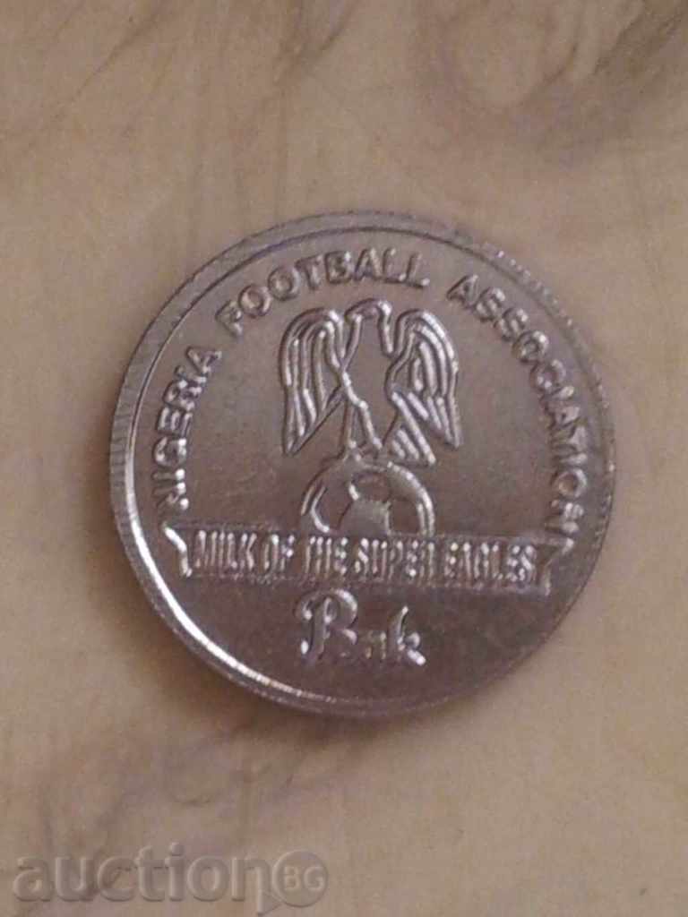 Η πλάκα Ποδοσφαιρικής Ομοσπονδίας-Νιγηρία-501m με τιμή 9.80 BGN | € 5.01