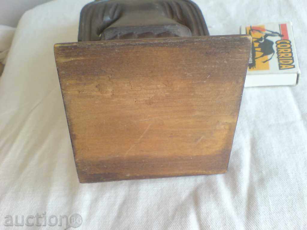 Παράδοση ξύλινο άγαλμα Παράδοση ξύλινο άγαλμα