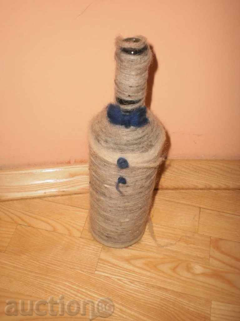 Set of hand-decorated bottles with price 5.00 BGN | € 2.56 Set of hand-decorated bottles with price 5.00 BGN | € 2.56