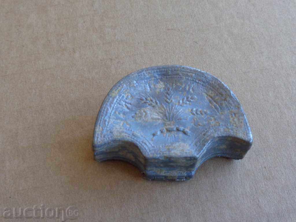 An old lead powder, a box of time - 7