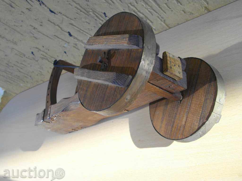 Ξύλινο περίπτερο - 3 - 7 Ξύλινο περίπτερο - 3 - 7