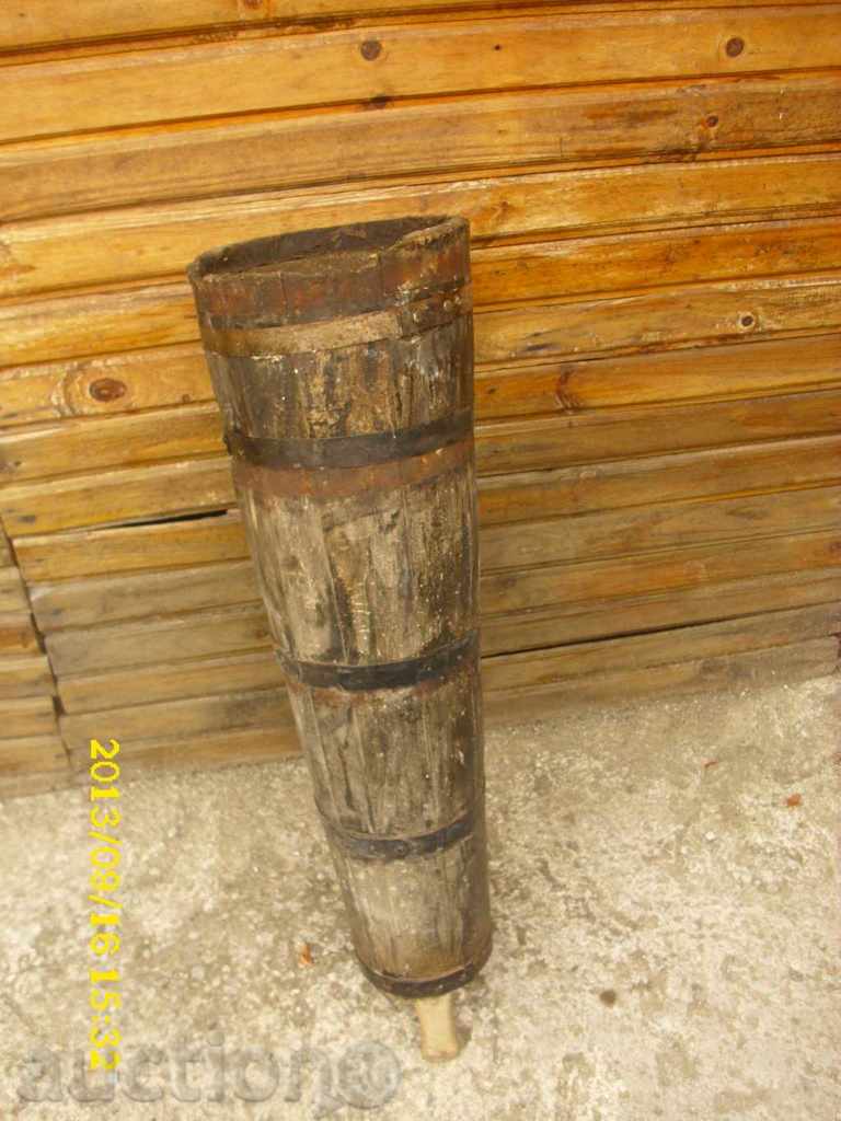 OLD BUTTON - 5 OLD BUTTON - 5