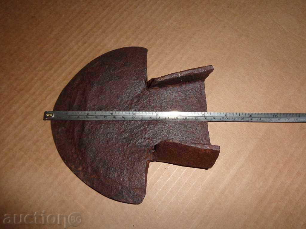 Delivery of Old forged plow, plow, lemish Delivery of Old forged plow, plow, lemish