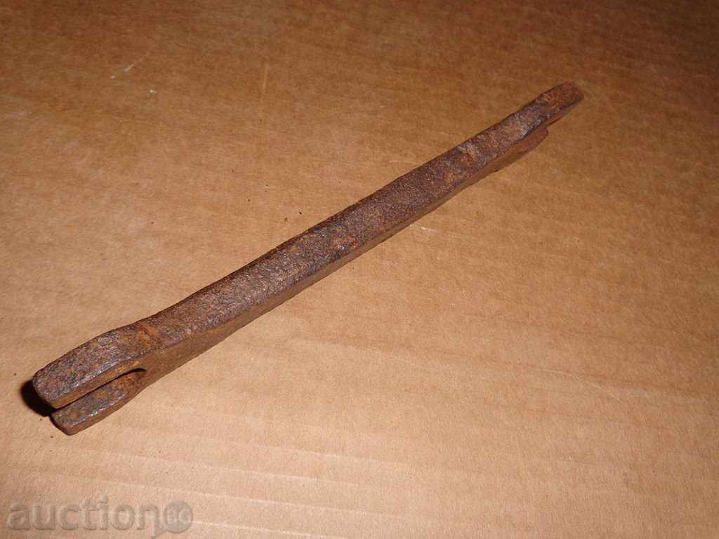 An old wrought iron key from a wrought iron workshop - 7 An old wrought iron key from a wrought iron workshop - 7