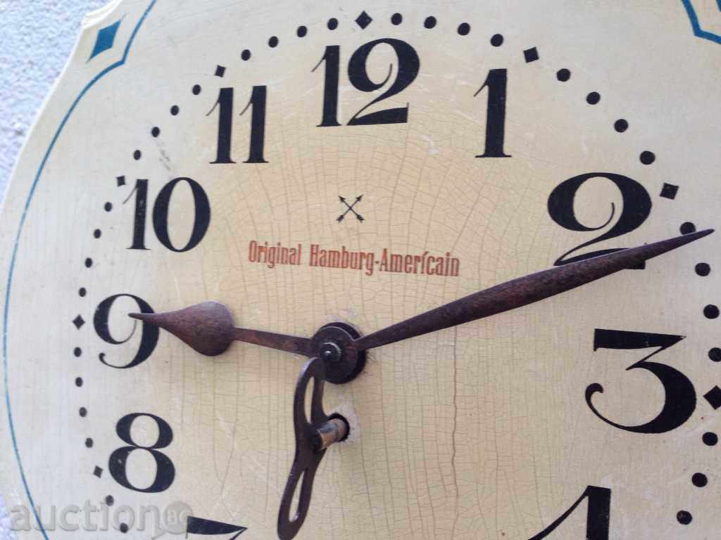 Wall clock without beating with price 200.00 BGN | € 102.26