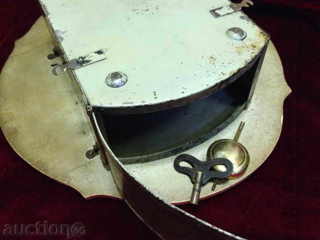 Wall clock without beating - 7