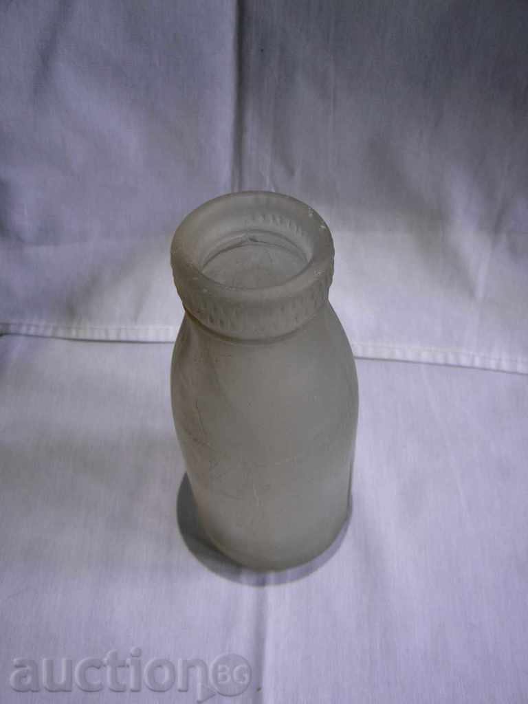 Old bottle - probably from the boza with price 9.00 BGN | € 4.60 Old bottle - probably from the boza with price 9.00 BGN | € 4.60