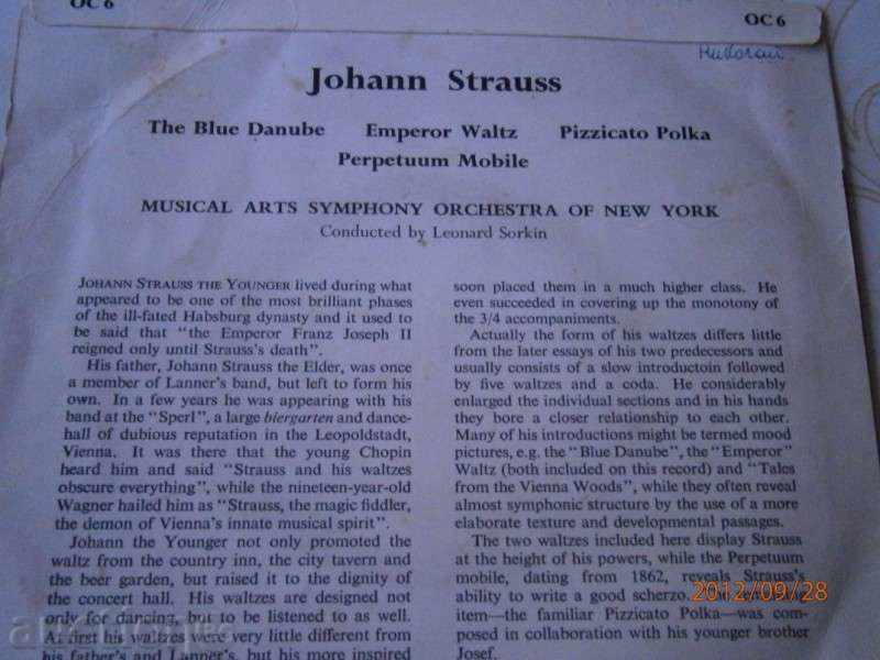 Auction STRAUS - STRAUSS - small plate - OCTAVE RECORD - ENGLAND Auction STRAUS - STRAUSS - small plate - OCTAVE RECORD - ENGLAND