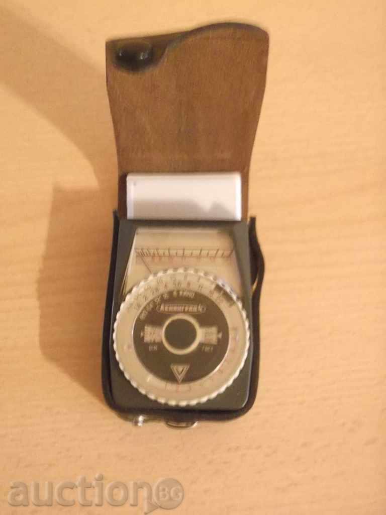 № 1452 old Russian light meter - Leningrad 4 - № 1452 old Russian light meter - Leningrad 4 -