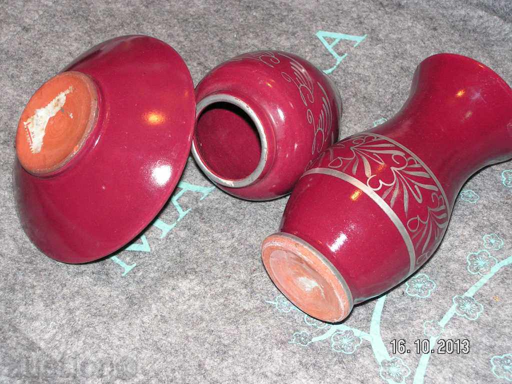 Аукцион 1107. СЕРВИЗ СВЕЩНИК И ДВЕ ВАЗИ КЕРАМИКА Аукцион 1107. СЕРВИЗ СВЕЩНИК И ДВЕ ВАЗИ КЕРАМИКА