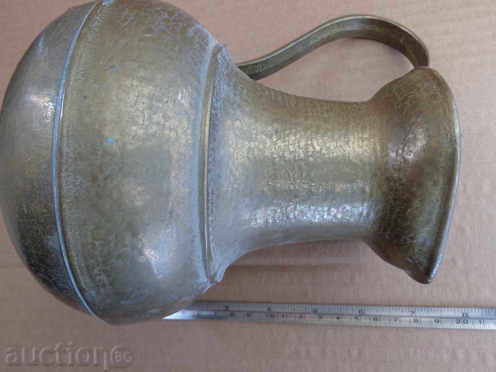 Auction Old bronze jug, teapot, hibiscus, chum Auction Old bronze jug, teapot, hibiscus, chum