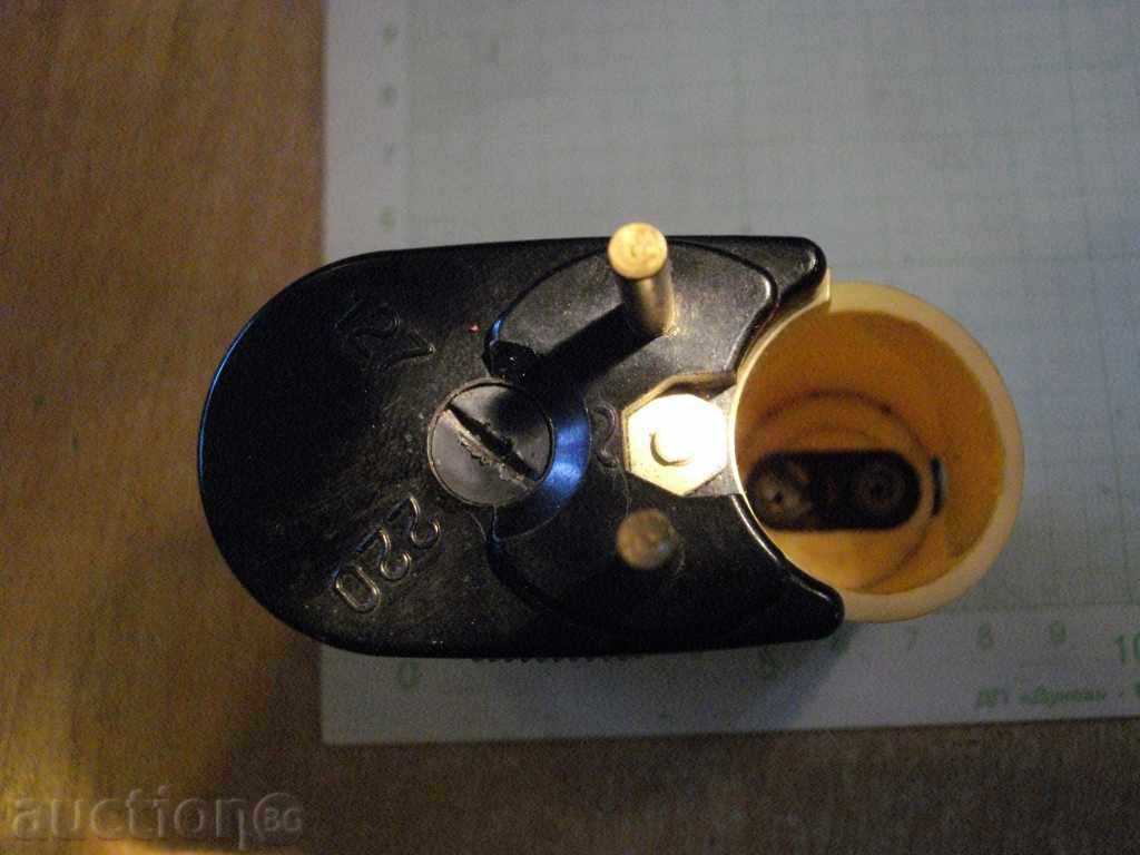 Auction Charger for 9 v. Cylindrical battery Auction Charger for 9 v. Cylindrical battery