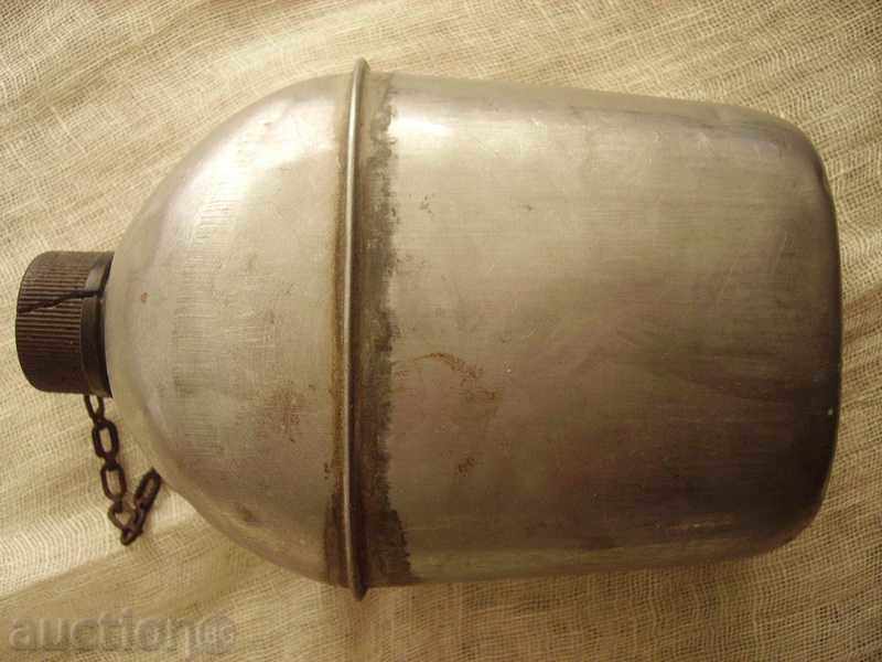 I sold an American flask in 1943 with price 40.00 BGN | € 20.45 I sold an American flask in 1943 with price 40.00 BGN | € 20.45