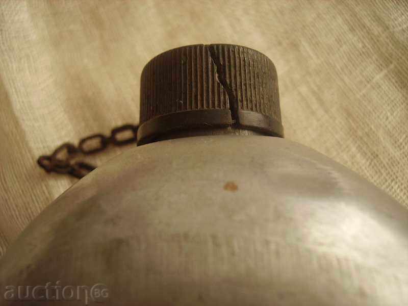 Auction I sold an American flask in 1943 Auction I sold an American flask in 1943