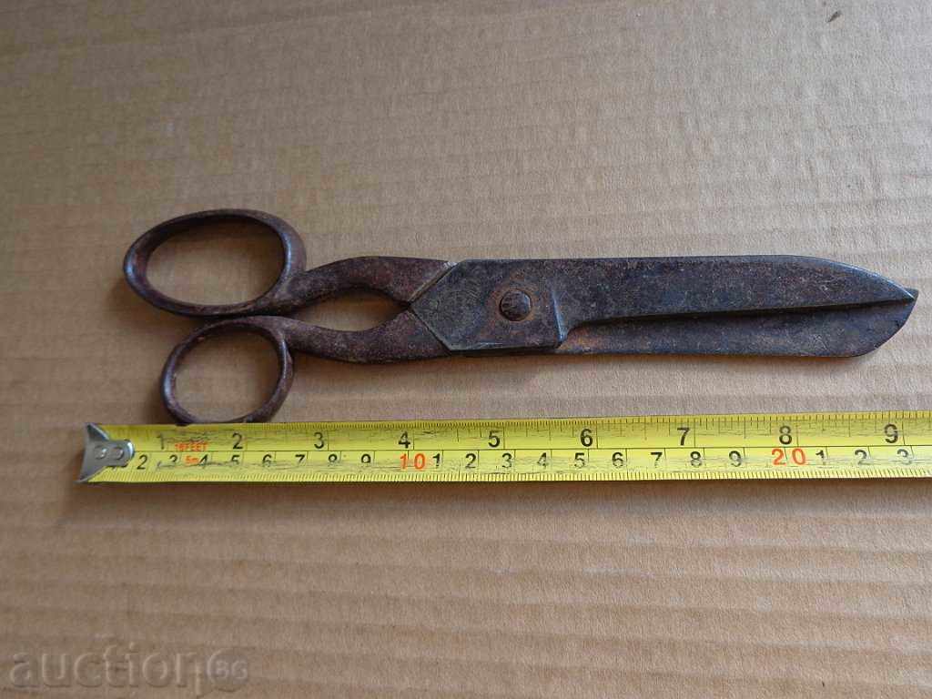 Old scissors early 20th century with price 28.00 BGN | € 14.32