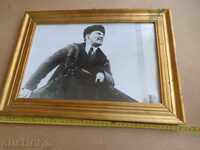 Портрет, снимка в рамка на вожда Ленин