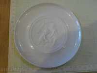 Plate with embossed scene for decoration - 2