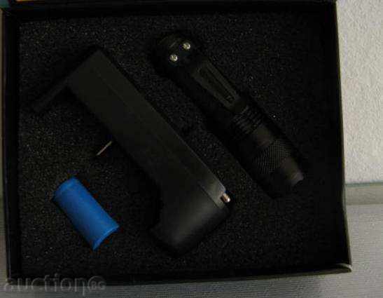 Auction CREE - ACOULATOR, 8 cm Auction CREE - ACOULATOR, 8 cm