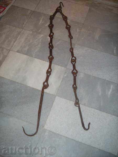 I sell an old forged chain for hearth 1