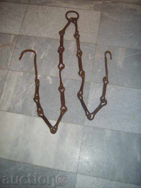 Auction I sell an old forged chain for hearth 2 Auction I sell an old forged chain for hearth 2