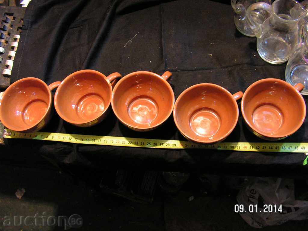 Auction  1802. STAR SERVICE FOR TEA PORCELAIN