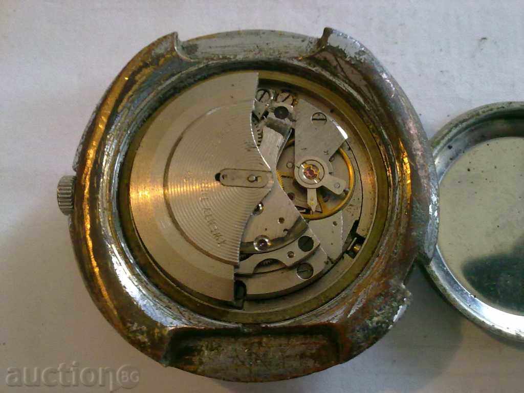 POLJOT AUTOMATIC with price 15.00 BGN | € 7.67