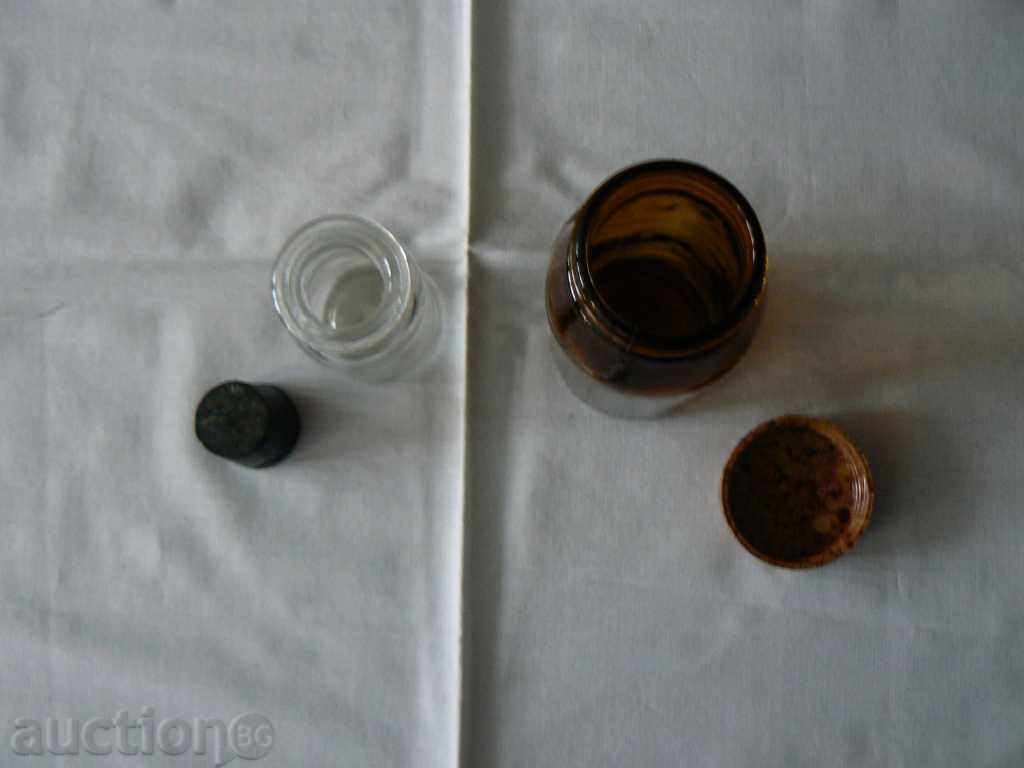Delivery of Old bottles of pharmacy - 2 pcs. Delivery of Old bottles of pharmacy - 2 pcs.