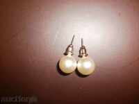 Synthetic pearl earrings