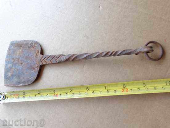 Delivery of Old forged scabbard, hoe, gingerbread, gingerbread
