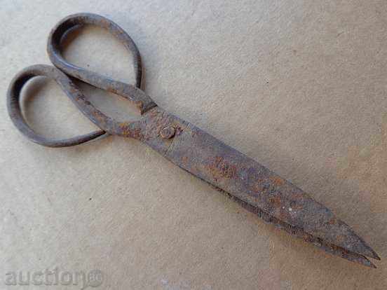 Old hand forged scissors, wrought iron - 5 Old hand forged scissors, wrought iron - 5