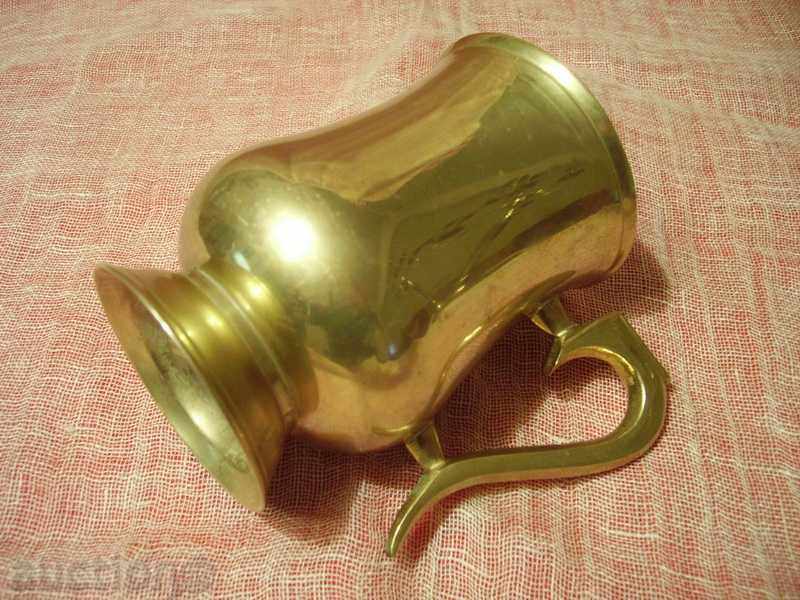 Licitație Vindem Alama Mug Licitație Vindem Alama Mug