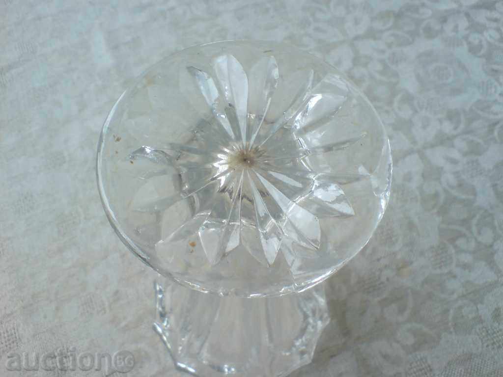 Auction old vase Auction old vase