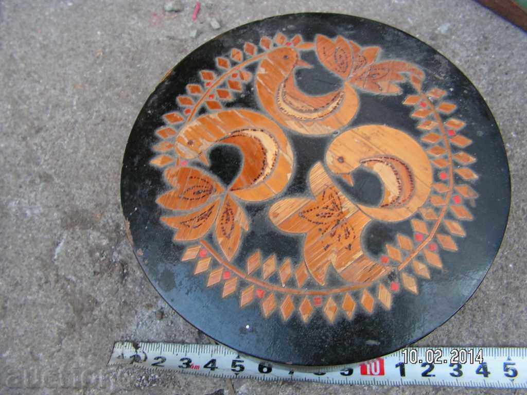 2112. STAR WOOD APPLICATION BOX with price 9.00 BGN | € 4.60