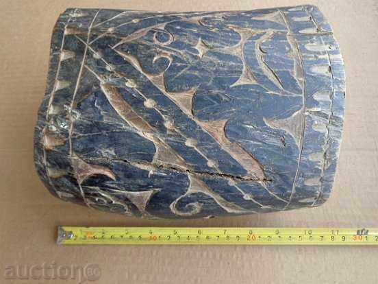 Ένα παλιό βουλγαρικό κουτάλι από ξύλο, ξύλινο, chutora με τιμή € 59.98 | 117.31 BGN Ένα παλιό βουλγαρικό κουτάλι από ξύλο, ξύλινο, chutora με τιμή € 59.98 | 117.31 BGN