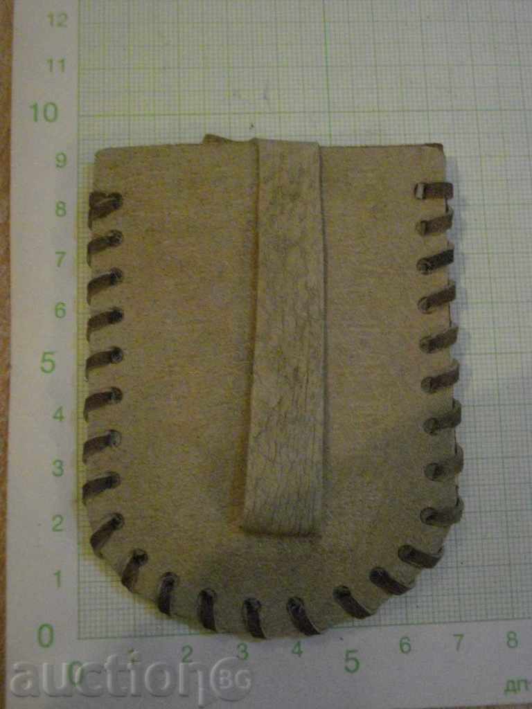 Leather keycase gray for keys with price 3.00 BGN | € 1.53 Leather keycase gray for keys with price 3.00 BGN | € 1.53