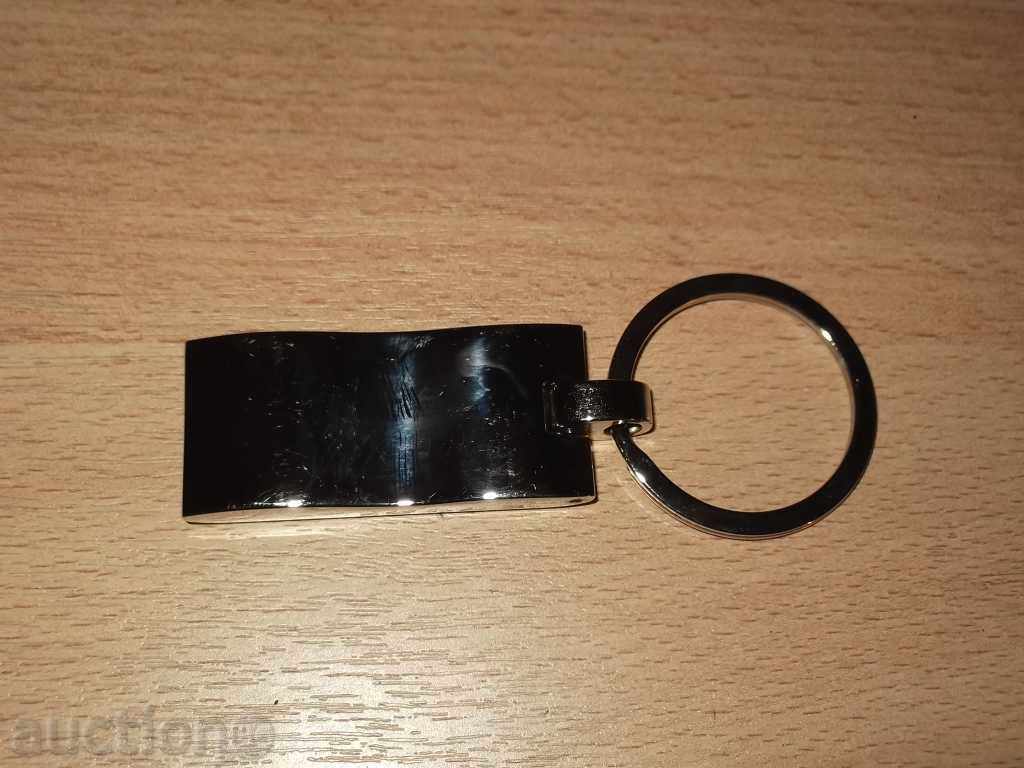 Auction  No. 1280 keychain - Rothmans