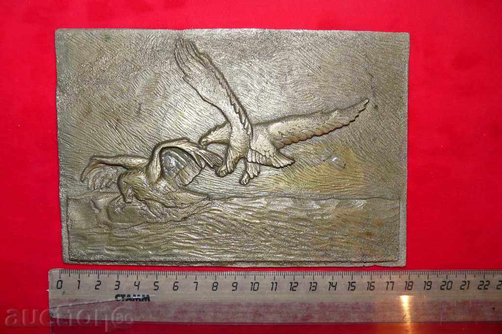 Basorelief din bronz - „Cuibul vulturului”