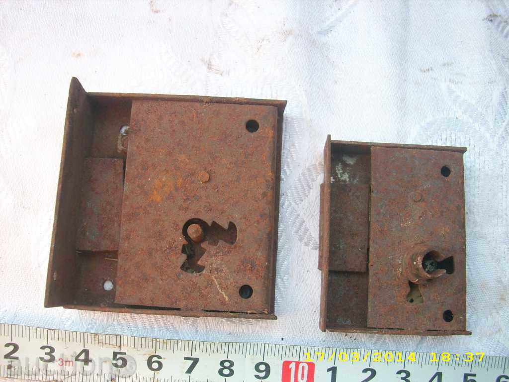 Παρτίδα των δύο μικρών bravichki με τιμή 2.99 BGN | € 1.53 Παρτίδα των δύο μικρών bravichki με τιμή 2.99 BGN | € 1.53