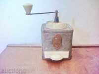 Old metal grinder with drawer 3