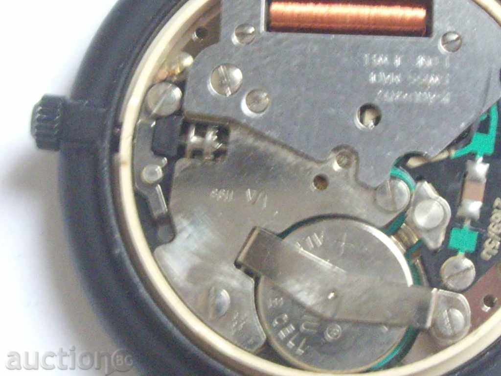 Delivery of Swiss quartz art model. Delivery of Swiss quartz art model.