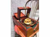 Ceas de mână de tip cronometru de marină MCHZ imeni Kirova