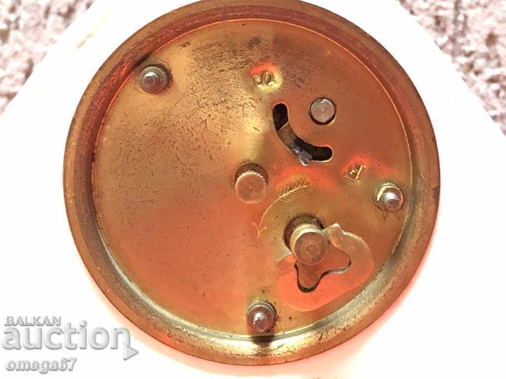 Porcelain desktop clock / inch of the XXth / - 5 Porcelain desktop clock / inch of the XXth / - 5