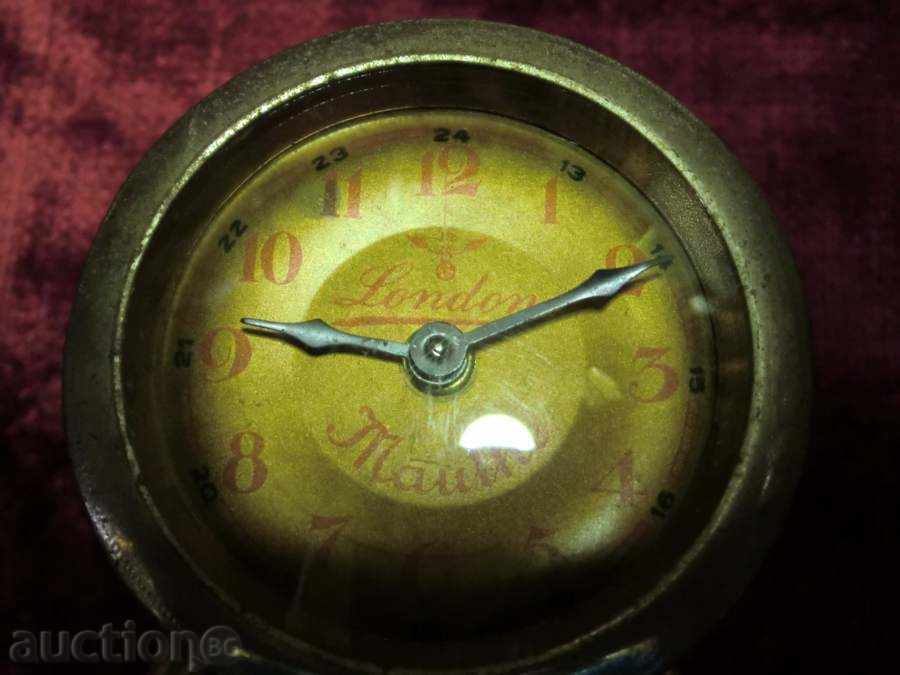 Livrarea Ceas pentru a construi / MAUTHE-Londra / Livrarea Ceas pentru a construi / MAUTHE-Londra /