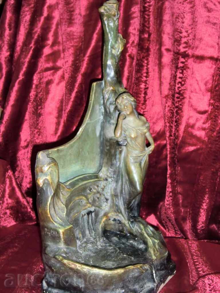 Auction JEWELERY / JEWELERY / JEWELERY / CERAMICS / HEAD OF 20c. Auction JEWELERY / JEWELERY / JEWELERY / CERAMICS / HEAD OF 20c.